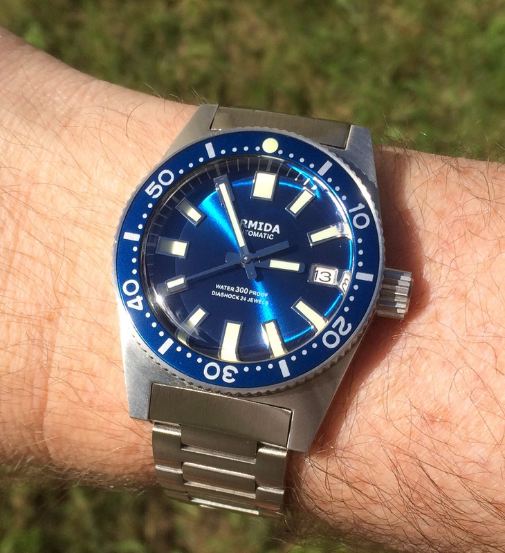 C27BD9B3-EA1B-4205-8C6A-04066BAB9656