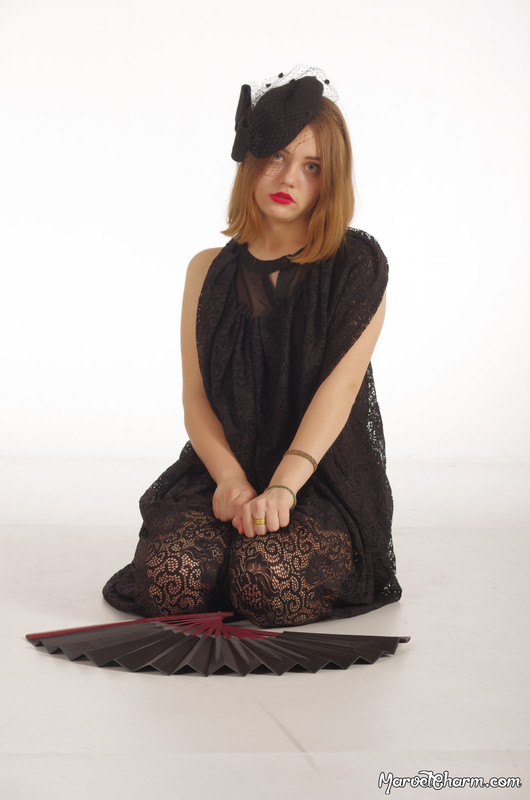 MarvelCharm_Nicolette-Black-Lace-032