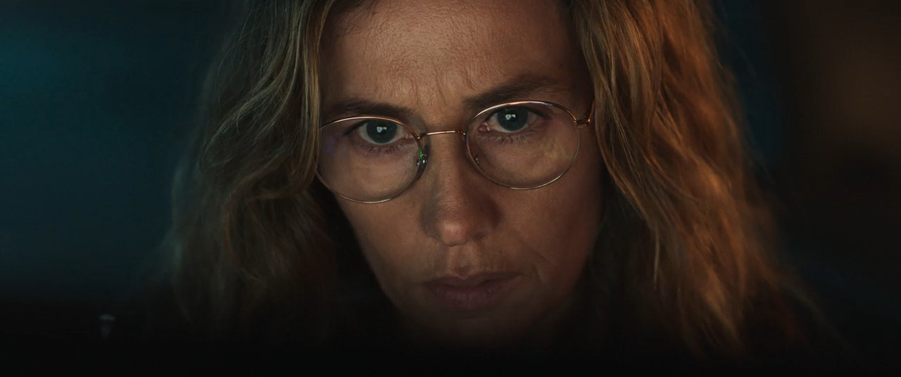 Dalloway 2025 WebRip [Hindi + French] 480p 720p ESub Screenshot