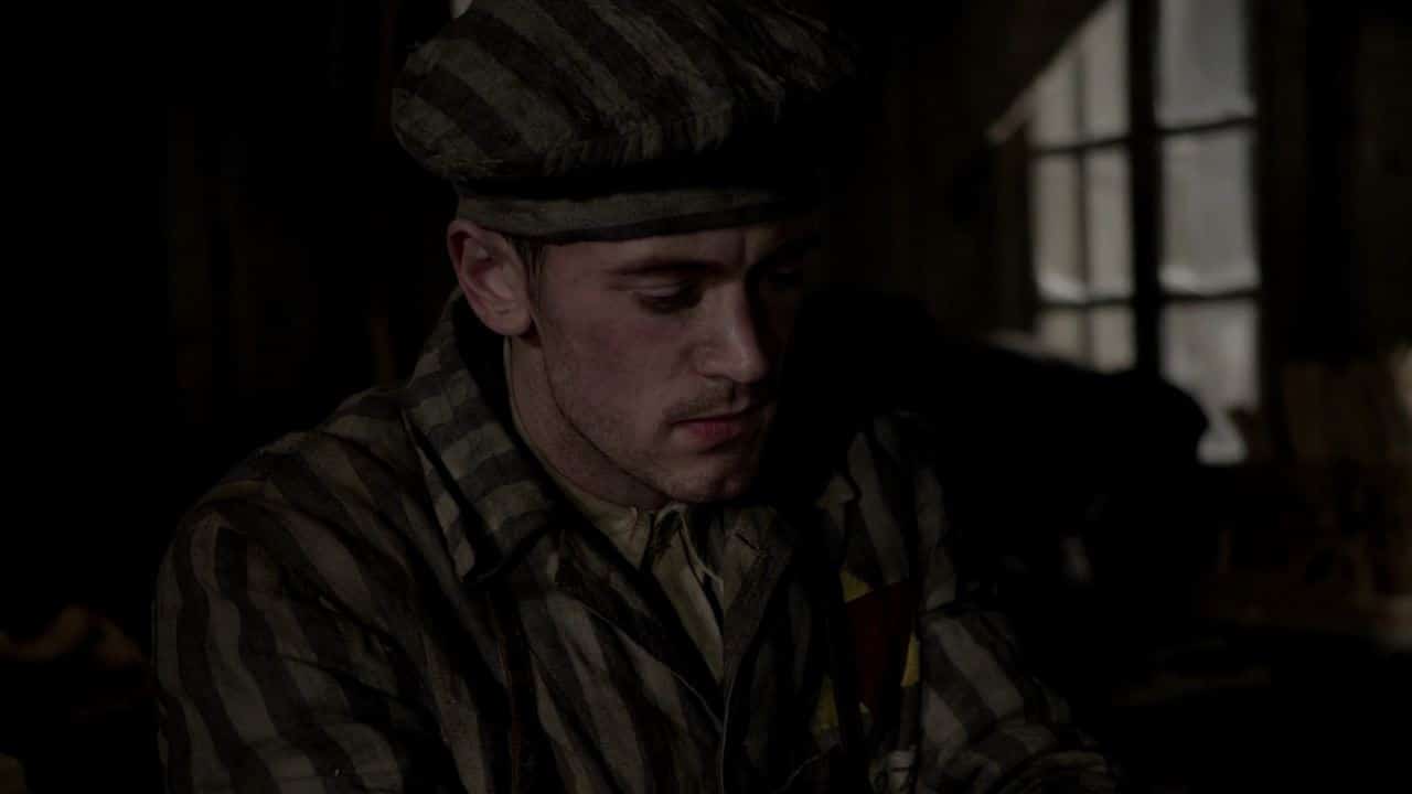Fotos 06068 The.Strain.S01E05.720p.BRRip.AC3.x26