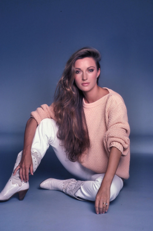 Jane_Seymour_me99