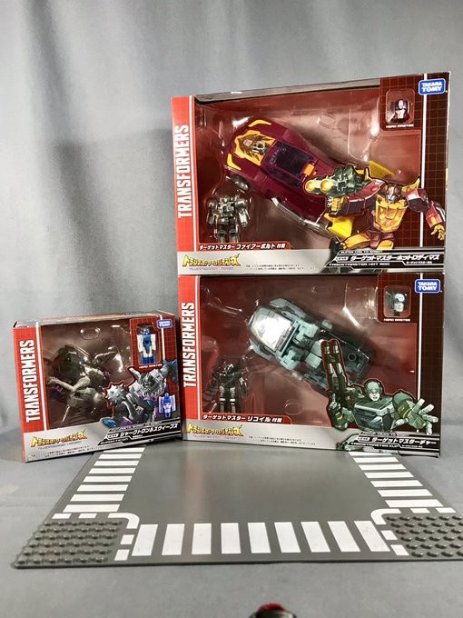 1506628216-dk0lyfgvyaazu9x