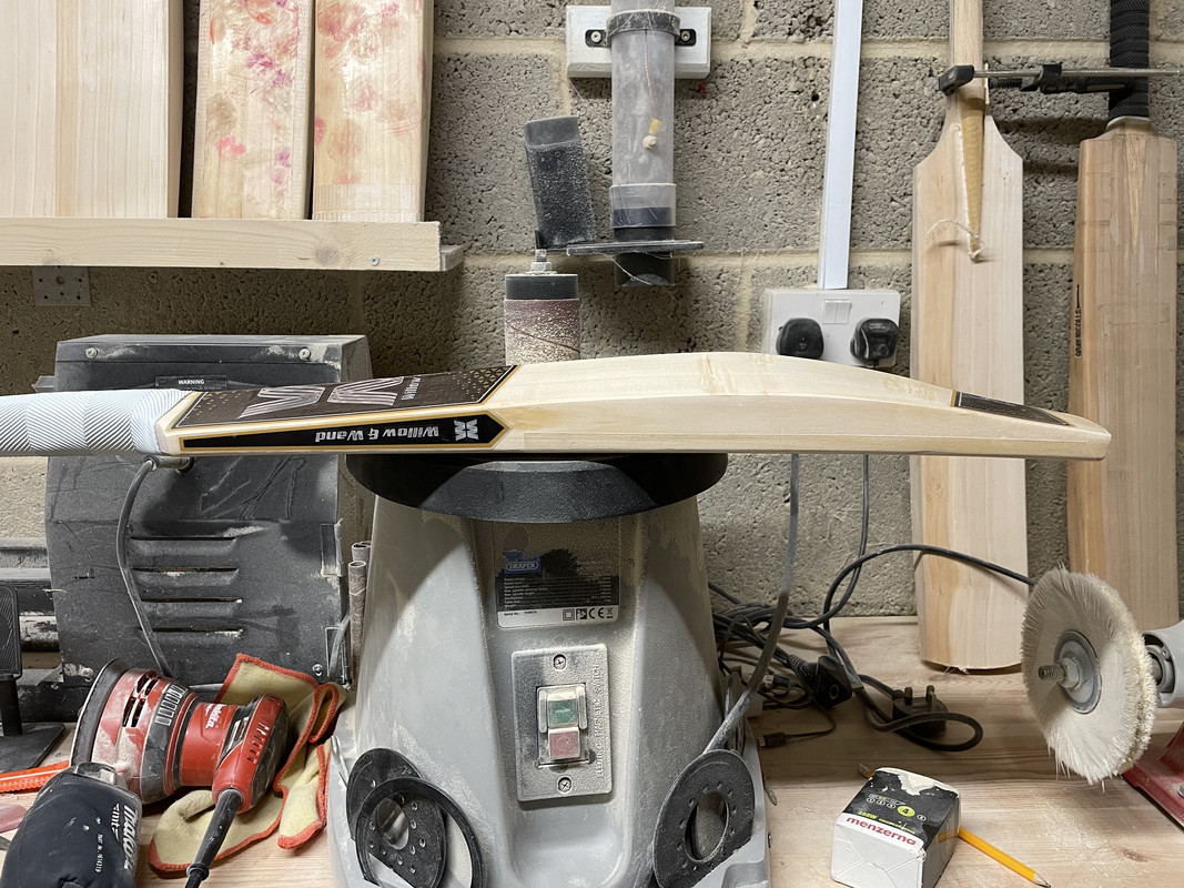 DB0E9F11-7AB7-4680-8F45-4563F85E50AB