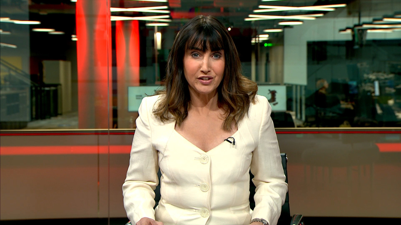 01.08 - 13.30.00 - BBC Wales Today. News and weather from BBC Wales. ....ts_snapshot_18.37.761
