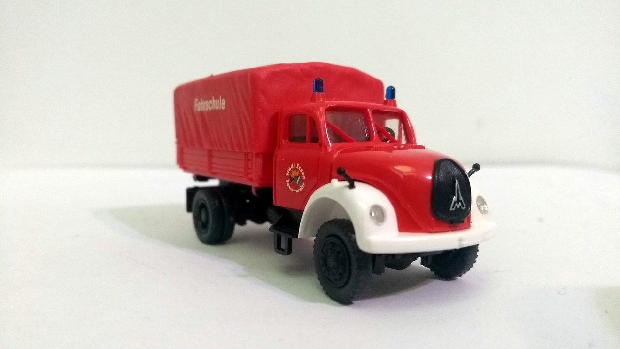 Mach (2430)