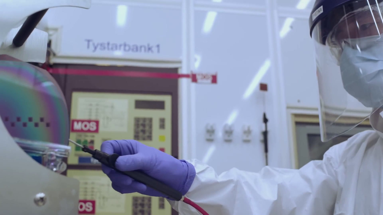 vlcsnap 2025 11 10 00h49m41s952