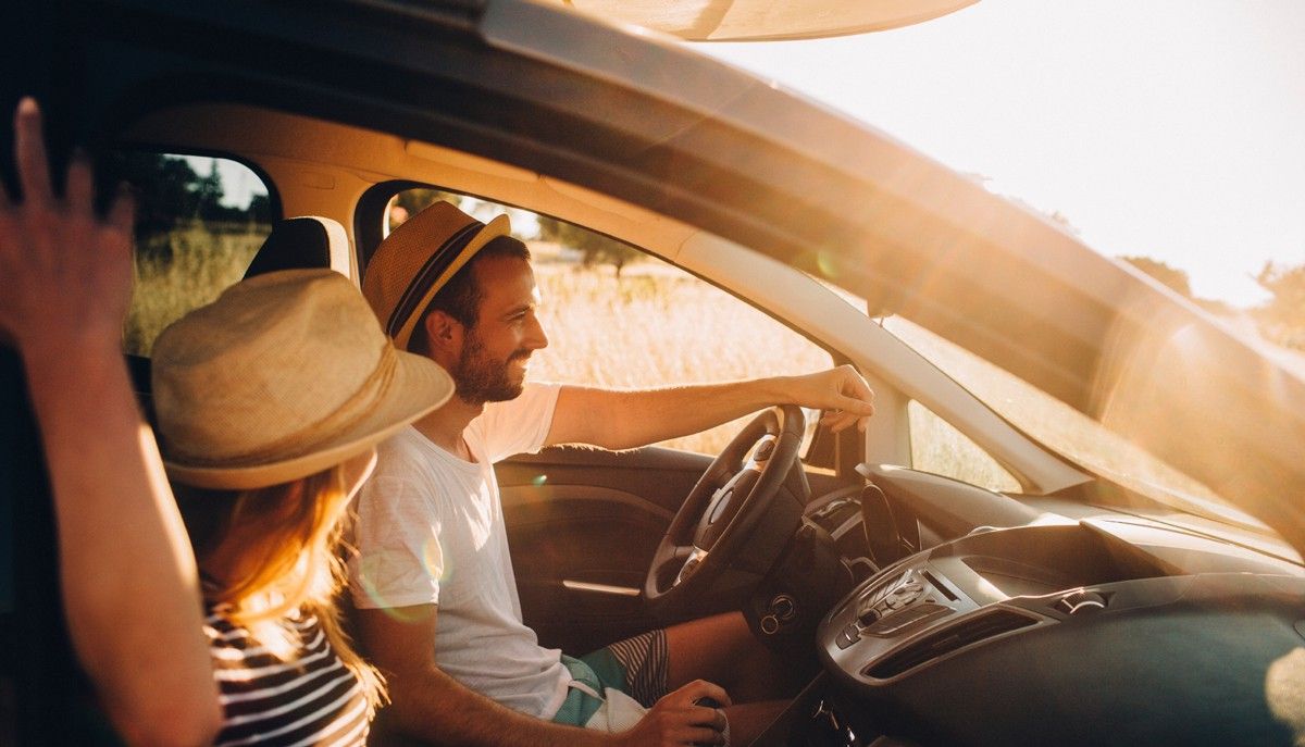 vantaggi viaggiare auto noleggio