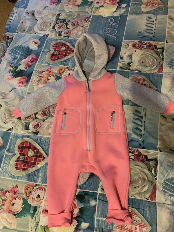 9BB08461-C508-4421-B6B2-D381E618F4D2