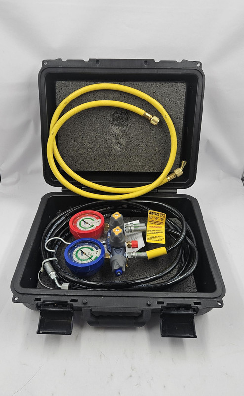 YELLOW JACKET 45930 CO2 TRANSCRITICAL TEST AND CHARGING MANIFOLD