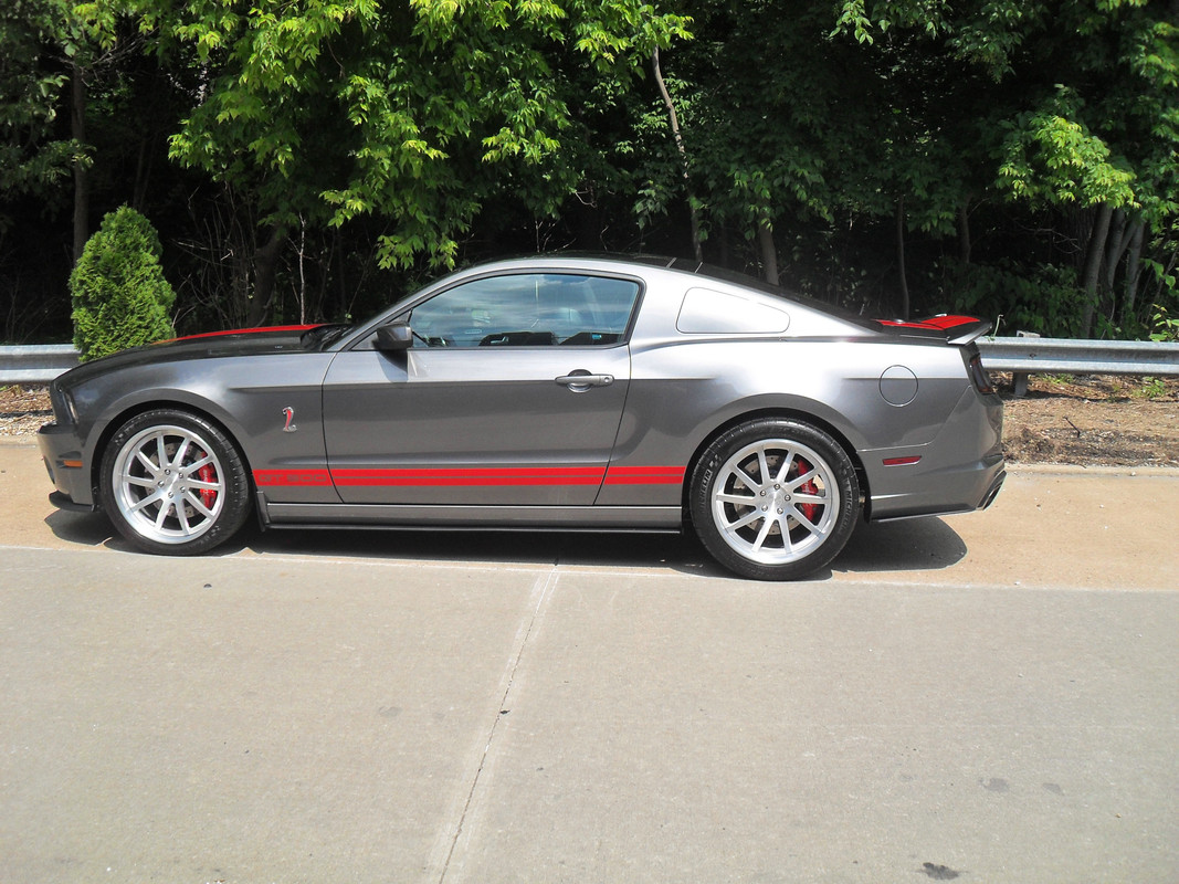 X-F/S -06-12-2025-Cruise-night-pics-013