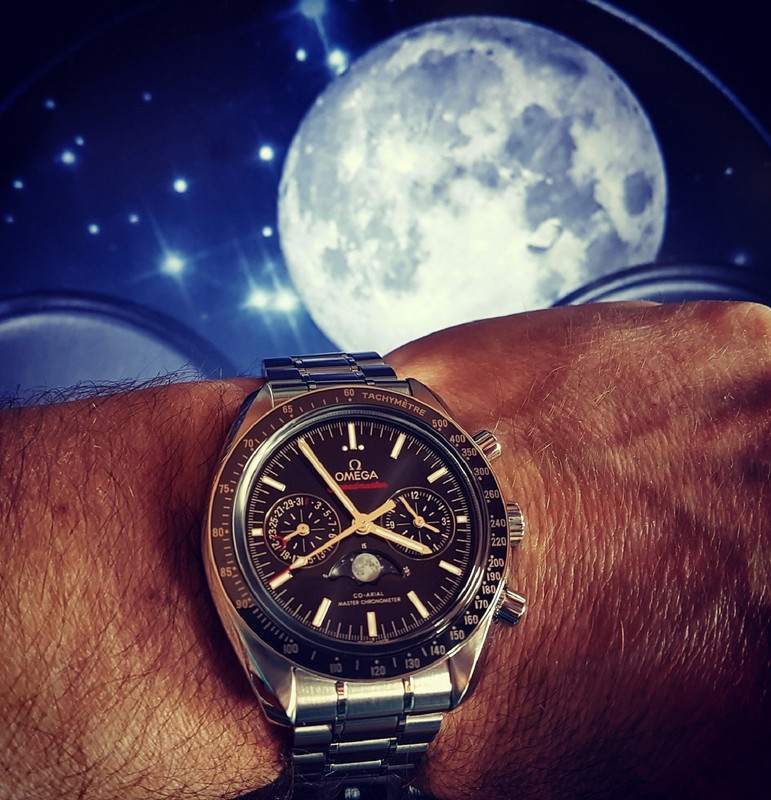 Ω Speedmaster Moonphase Co-Axial Master Chronometer Chronograph 44.25mm Cal.9904   (54)