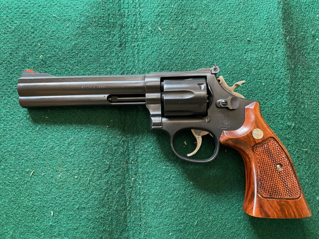 D4B25D11-7D44-4B44-92B3-8E6F83DB174D