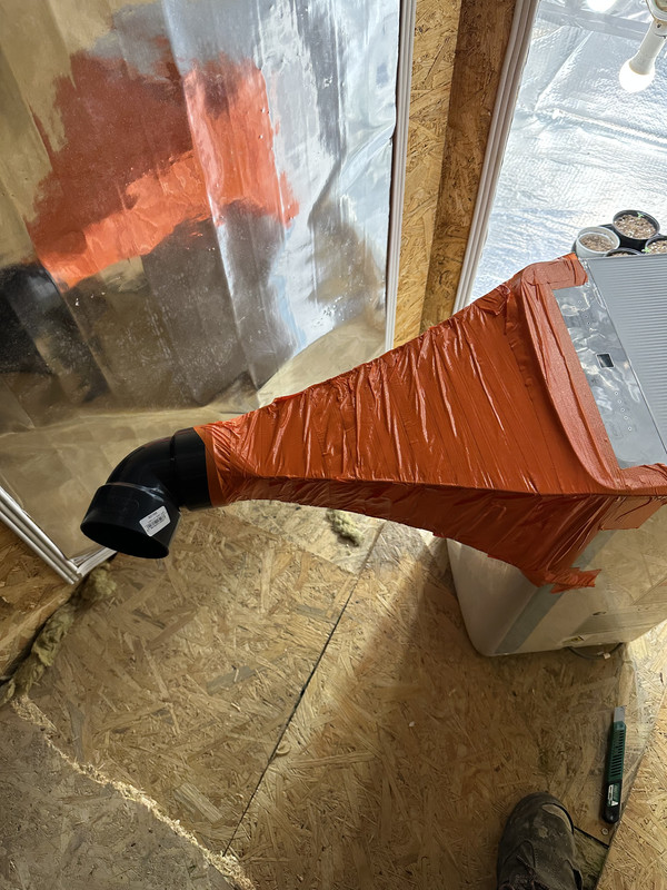 88E5E35F-256E-4008-B8D4-9F4DDB961CD1