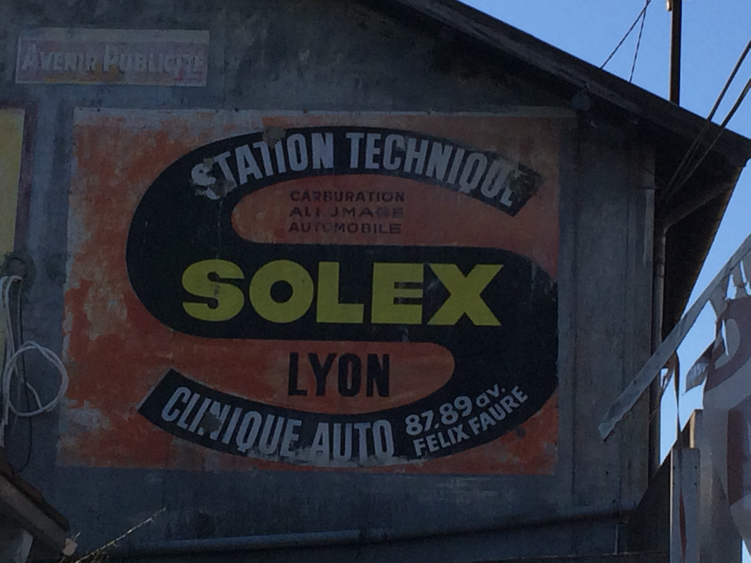 D18EBBF2-6517-422E-B4B1-D354E35A9F9E