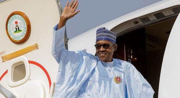 buhari-waving