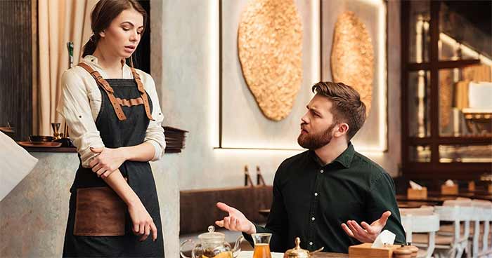 نکات و ترفندهای برخورد و صحبت با مشتری های رستوران