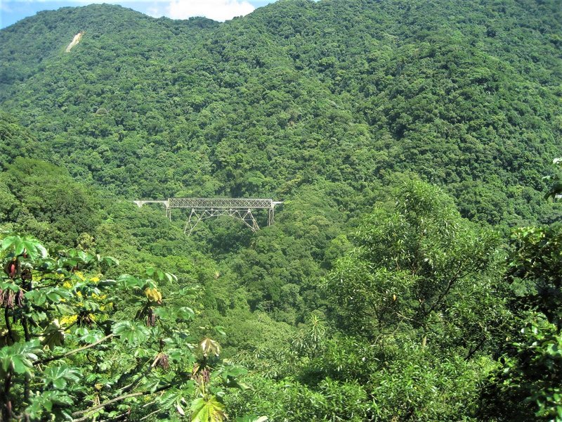 Tren Sierra Verde Exprés-22-2-2010 - Brasil y sus pueblos-2010 (6)