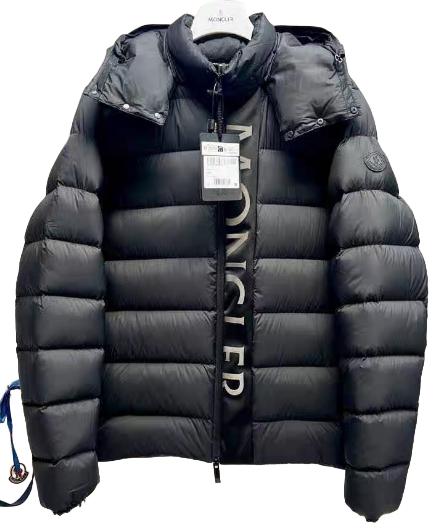 Moncler Chaqueta SSENSE