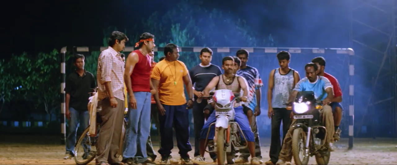 Daas 2005 WebRip [Tamil] 480p, 720p ESub Screenshot