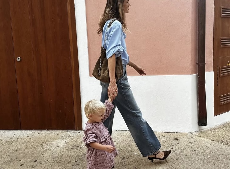 99D5FCE4-079C-4AC9-ADDD-7009FB4F1E95