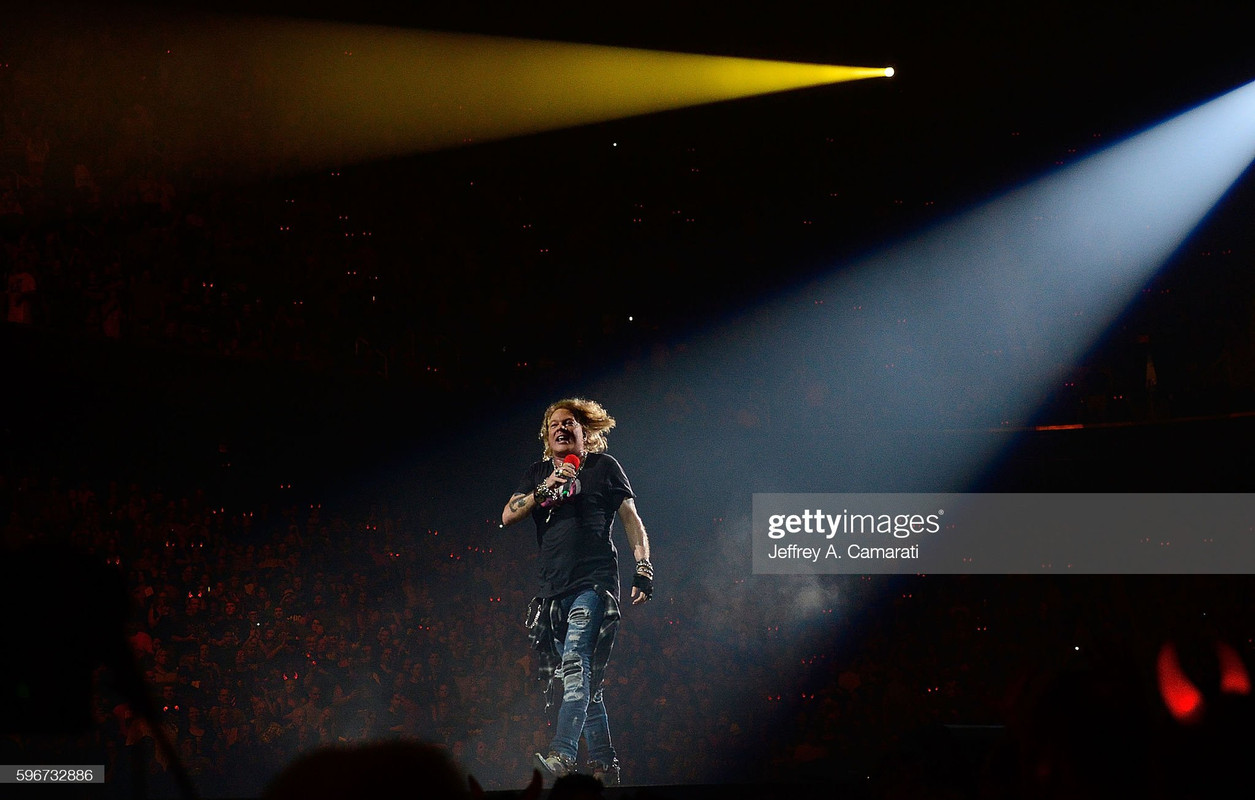 gettyimages-596732886-2048x2048.jpg