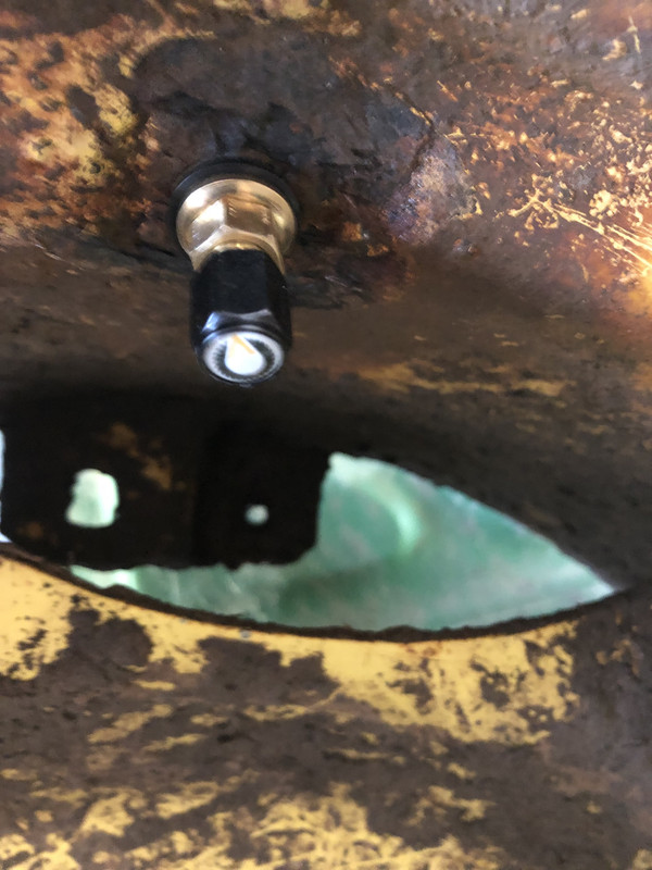 AAA3EA3C-C7FC-45A3-B6EB-2C02B28023EE