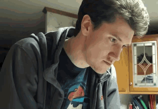 stephenvlog_head_turn.gif