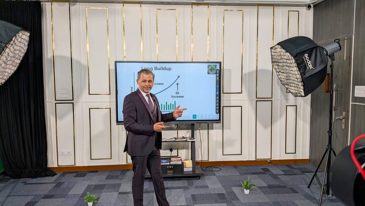 Anil Hanegave recording a course in the Trading Direction in-house studio