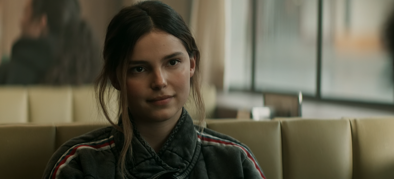 Superman.&.Lois.S02E07.Anti-Hero.1080p.10bit.AMZN.WEB-DL.DDP5.1.HEVC-Vyndros.mkv_snapshot_25.31_[202