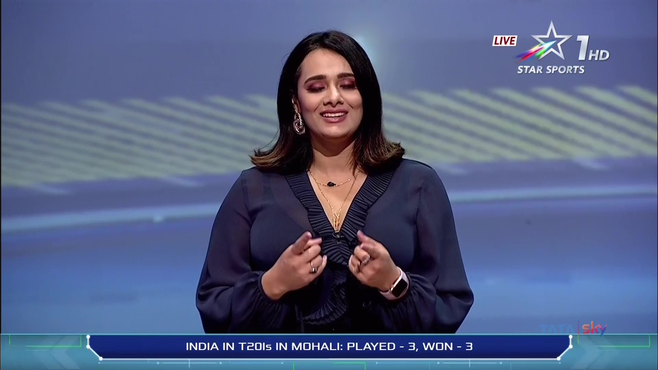 Busty Star Sports Anchor Mayanti Langer Huge Milky Boobs Bra Show in  Transparent Top