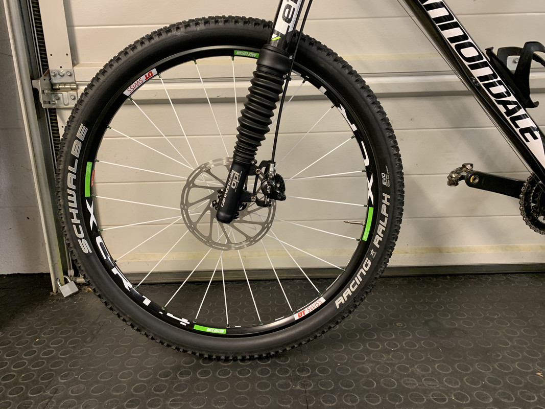 CF4D55D8-54CA-40F7-A1BE-E260E3459B67