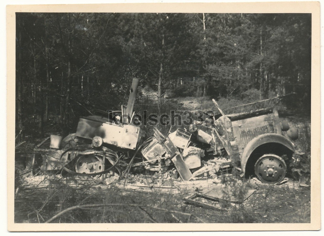 Polenfeldzug 1939 Feldküchen LKW Wrack  Wehrmach