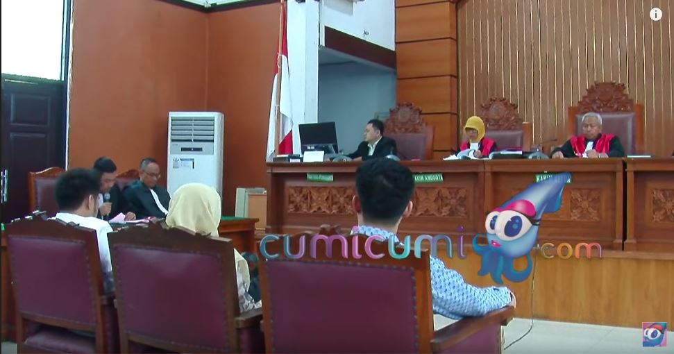 Sidang Trio Ikan Asin