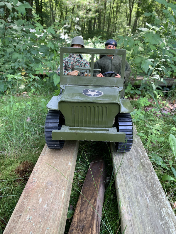 Empire Jeep on patrol IMG-8269