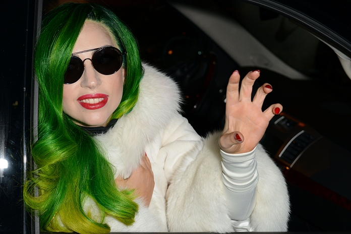 12-10-13-Arriving-in-Chicago-001.jpg