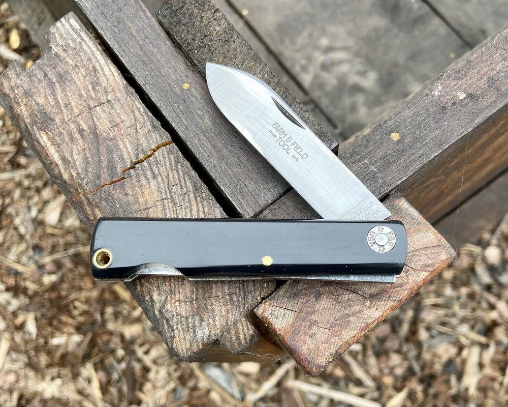 110A46EF-FC5C-48F3-A701-D3A6BECB53F7_1_201_a