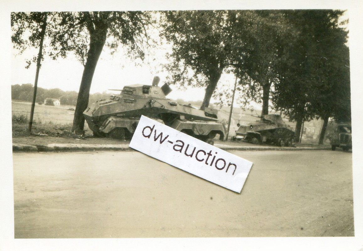 abgeschossener dt. 8 Rad Panzerspähwagen