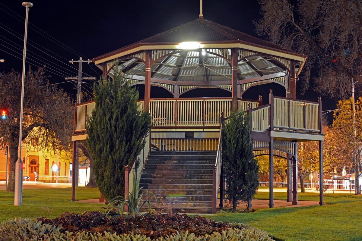 rotunda at night