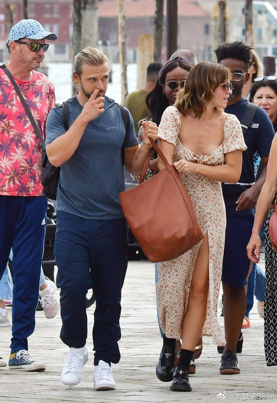 emmawatson-photogallery.blogspot.com (2)