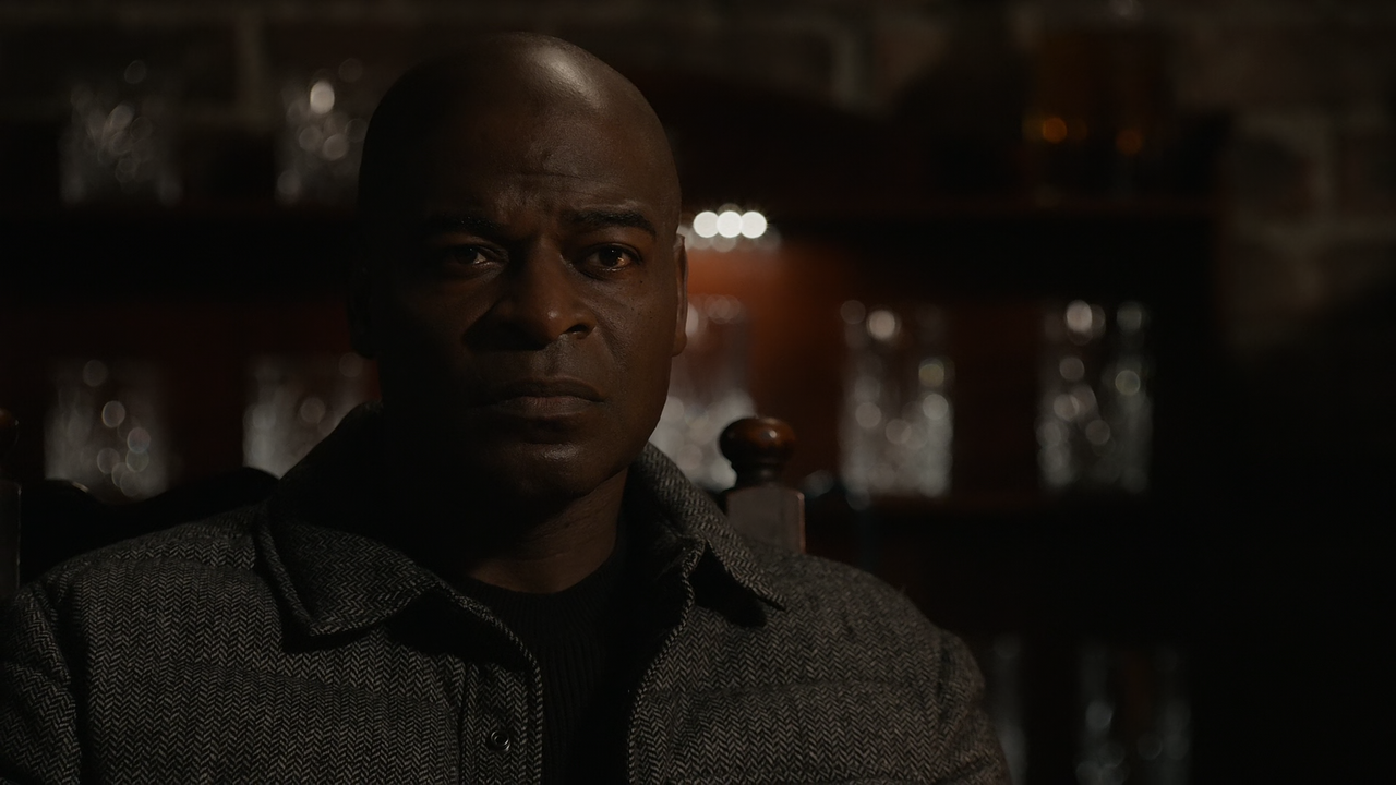 The.Blacklist.S09E20.Caelum.Bank.1080p.10bit.AMZN.WEB-DL.DDP5.1.HEVC-Vyndros.mkv_snapshot_04.57_[202