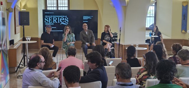PREMIOS ANILLOS DE ORO DEL CÍRCULO DE PROFESIONALES DE LAS SERIES ESPAÑOLAS