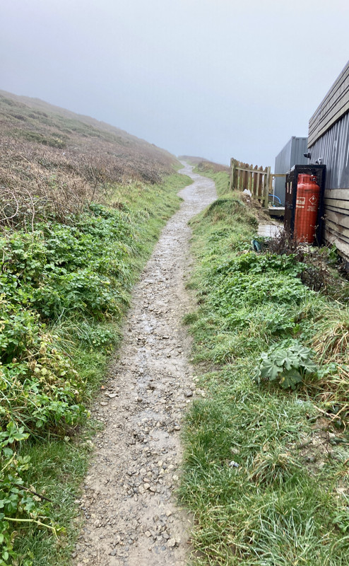 A60B0B79-82F0-4226-8E64-8897FC65182B