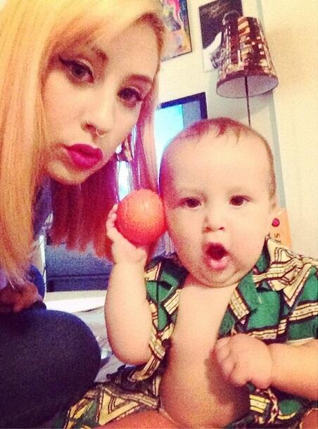 Kreayshawn and her child