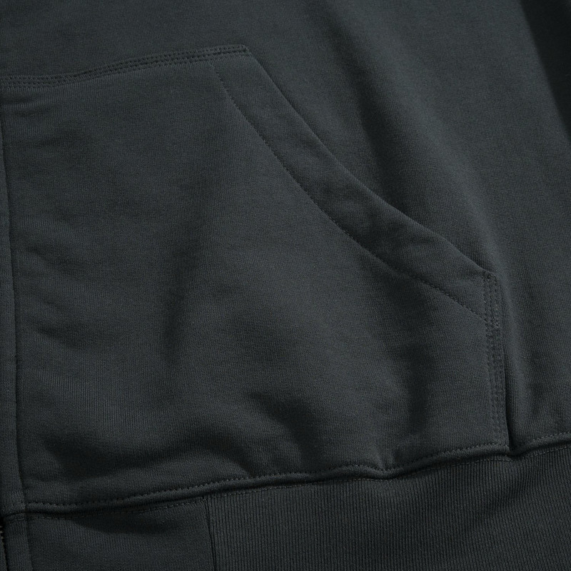 2025-10-18-23-39-IMG-8668