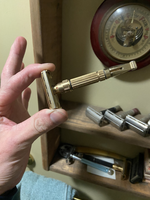 CB4FBFBB-31DC-48E6-9A27-132C870755B5