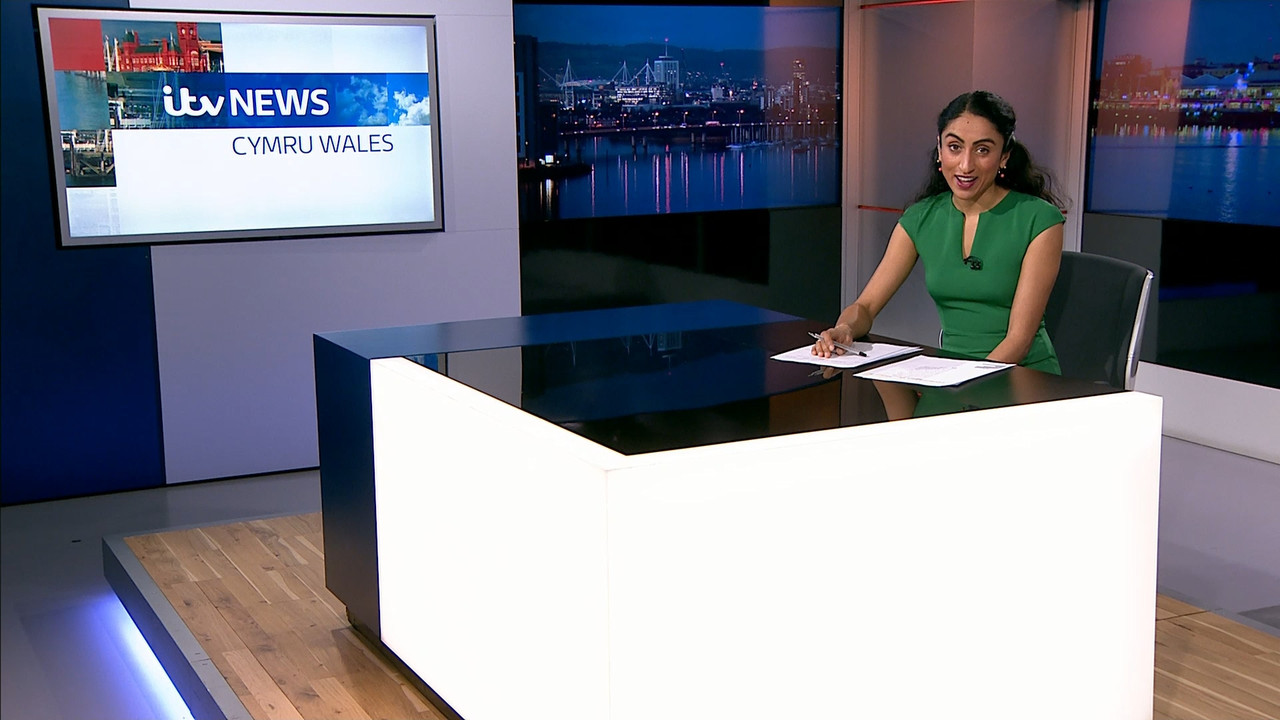 12.12 - 18.20.00 - ITV News Cymru Wales. A round-up of all the latest....ts_snapshot_11.54.233