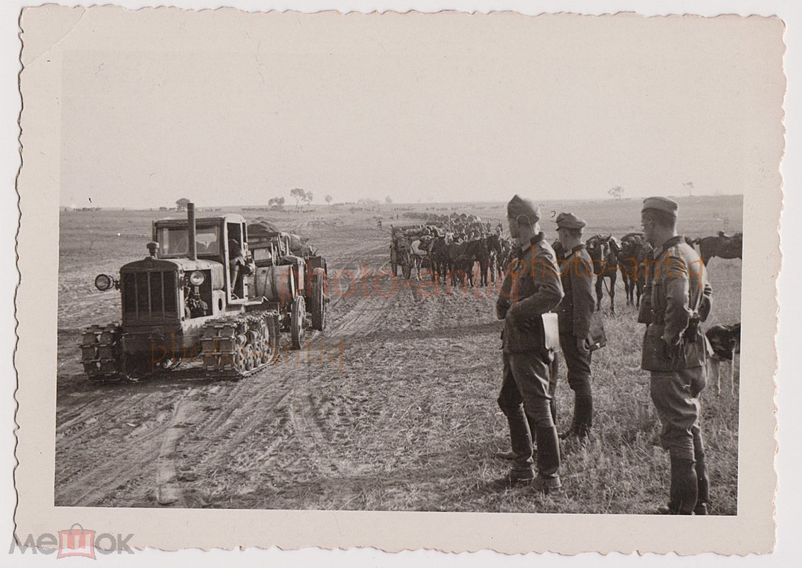 Немецкий солдаты на марше,