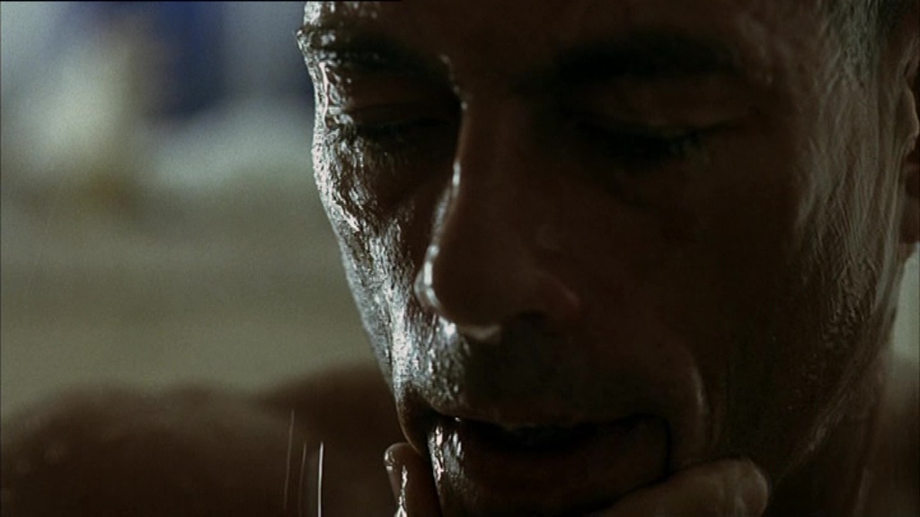 vlcsnap-2024-08-12-01h37m17s246 - Copia