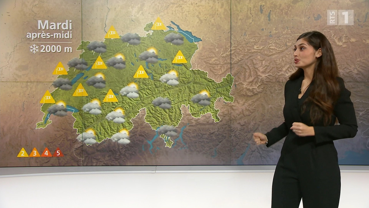2022-01-03_19_55_RTS1_Meteo.mp4_snapshot_10.41.331