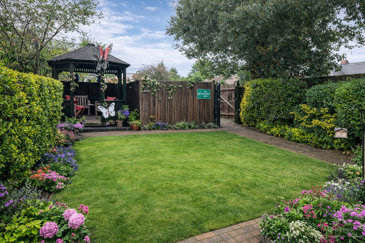 Park Drive photo 2